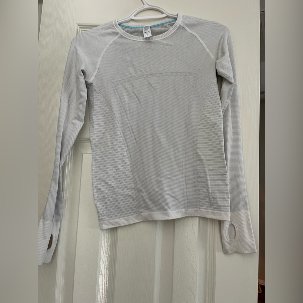 Ivivva long sleeve